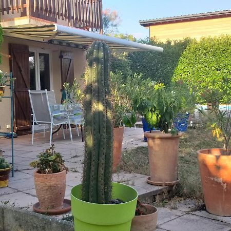 Au Paradis Des Grillons Espinasses Esterno foto
