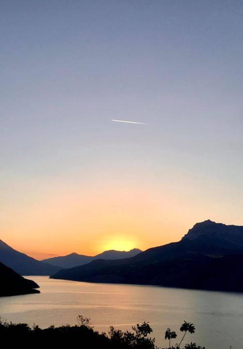 Au Paradis Des Grillons Espinasses Esterno foto